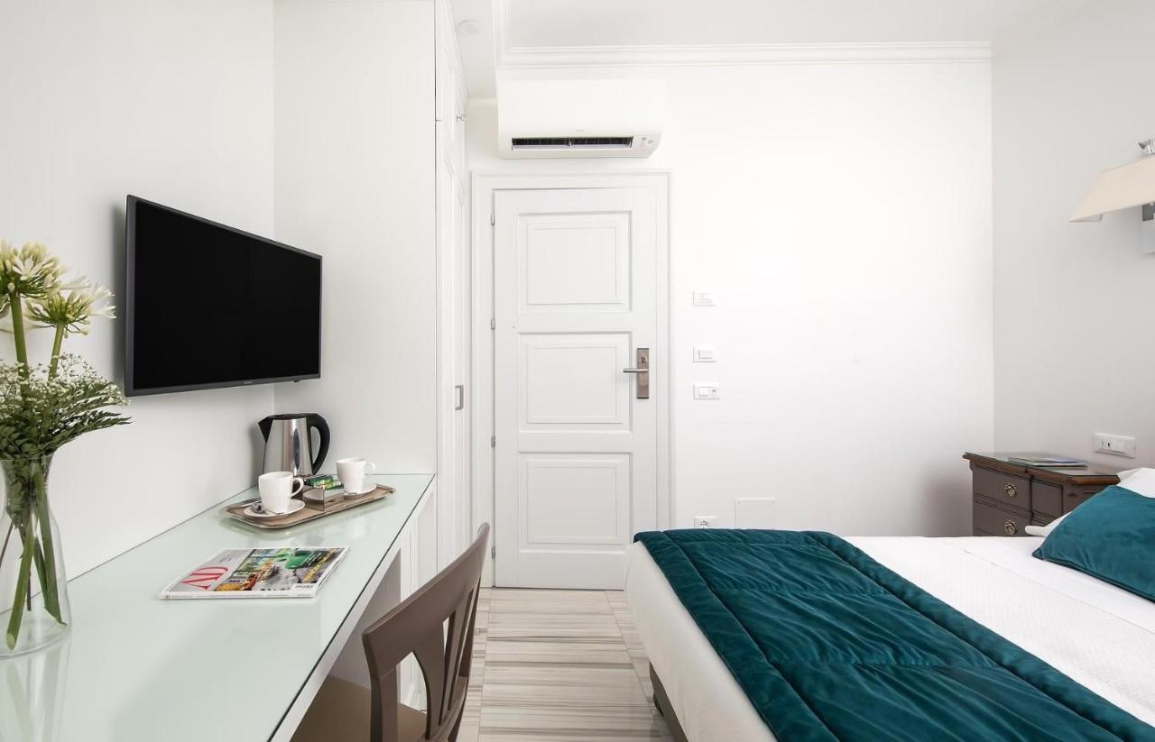 Vittoria Colonna Luxury Bed & Breakfast