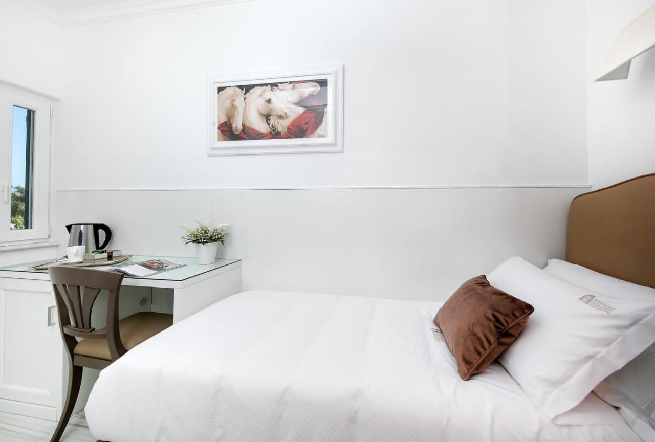 Vittoria Colonna Luxury Bed & Breakfast *