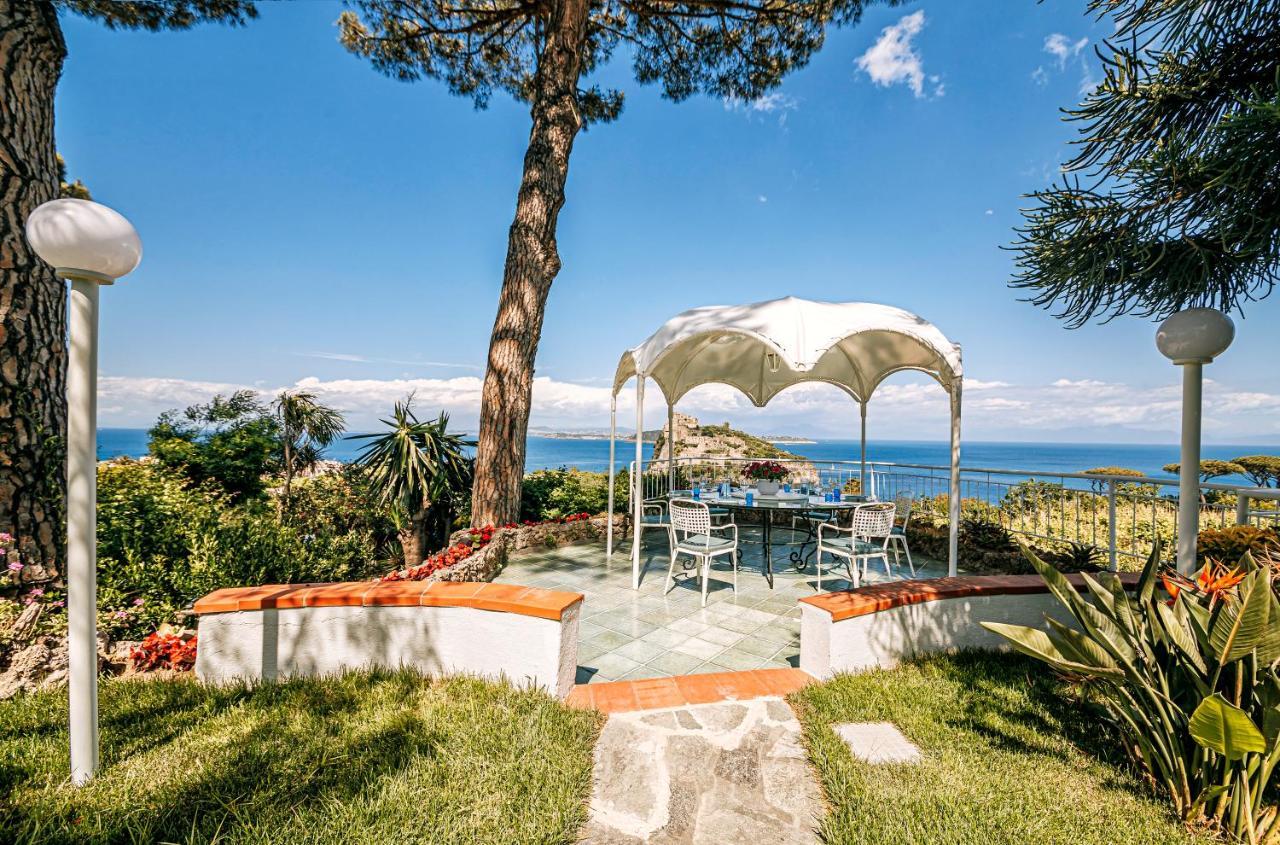 Livia Guest house *