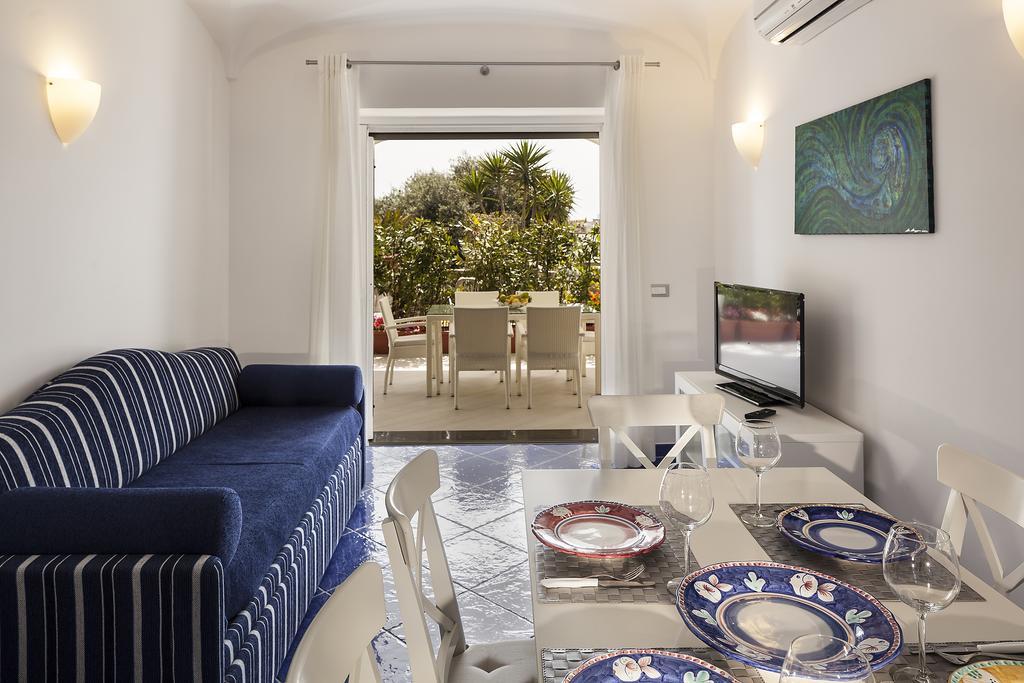 Blu 2* Ischia