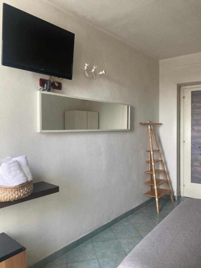 Black Market 3* Ischia