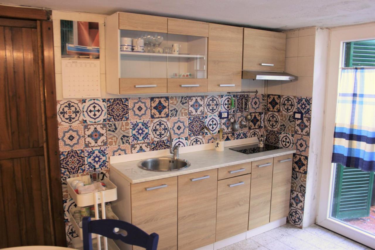 La Tavernetta Little House Apartment *