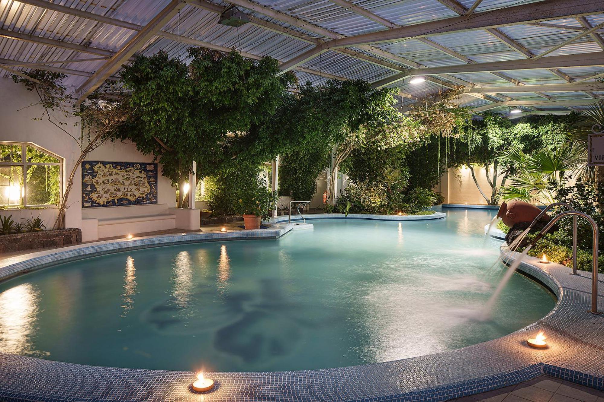 Continental Hotel 4*