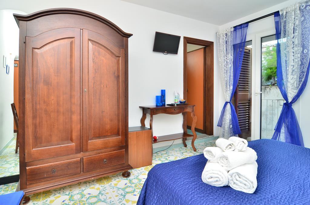 A Casa Di Mario Bed & Breakfast