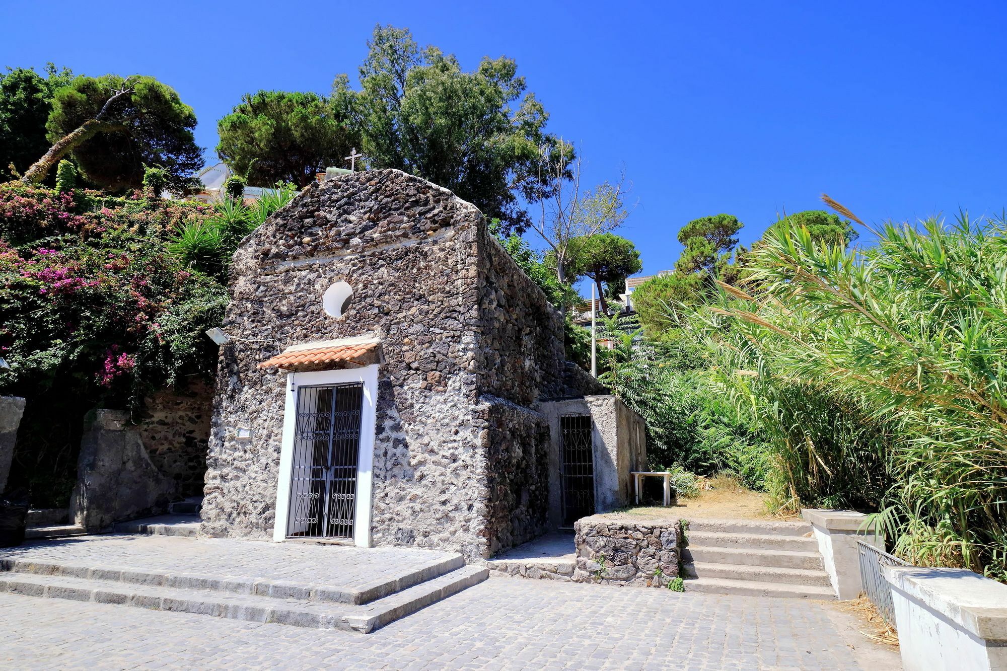 - Wr Ischia
