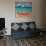 Elegante Villa Al Centro Di Ischia Porto