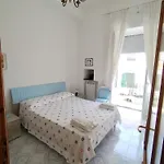 Ischia Ponte Appartamento Romantico 8 Posti Letto