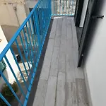 La Casa Di Giuliana Primo Piano Con Balcone