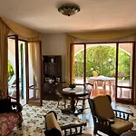 Villa Immersa Nel Verde
