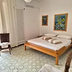Villa Mosca