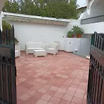 Elegante Villa Al Centro Di Ischia Porto