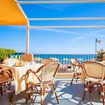 Hotel Rivamare