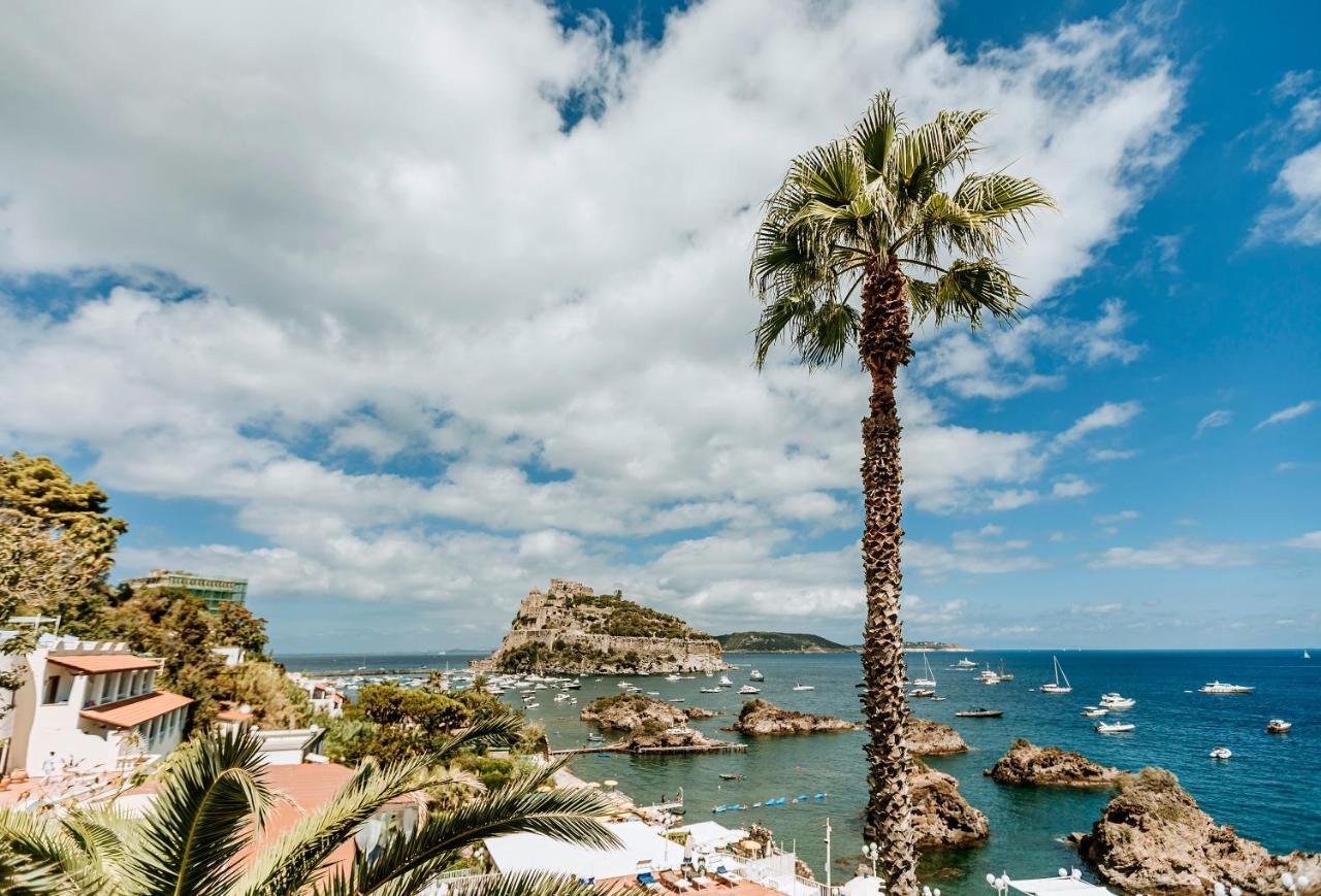 Strand Delfini Hotel