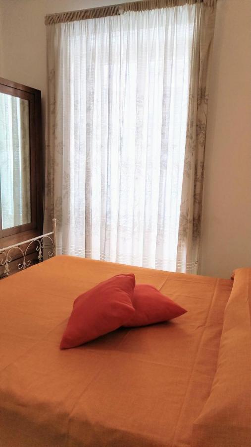 Apartment Graziella, Nel Cuore Di Porto Ischia