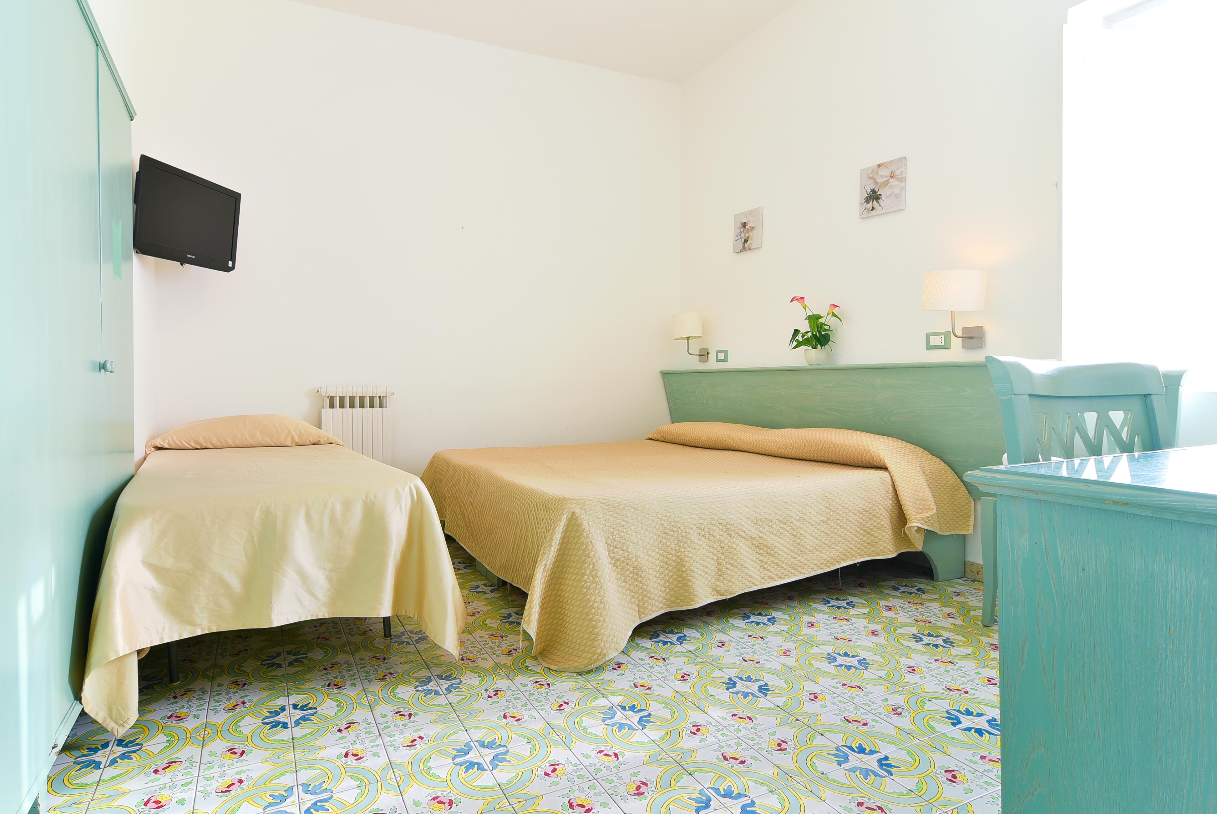 Atlantic Hotel 3*