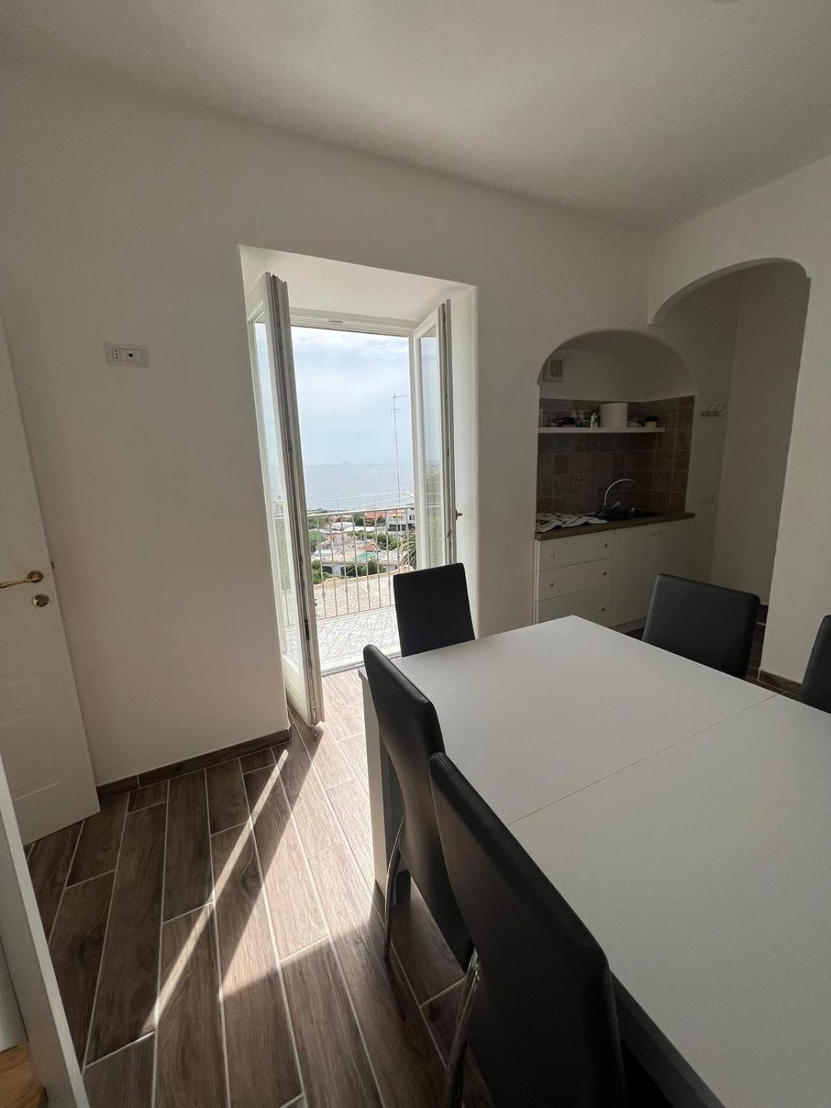 Casa Vacanza Perla Marina * Ischia