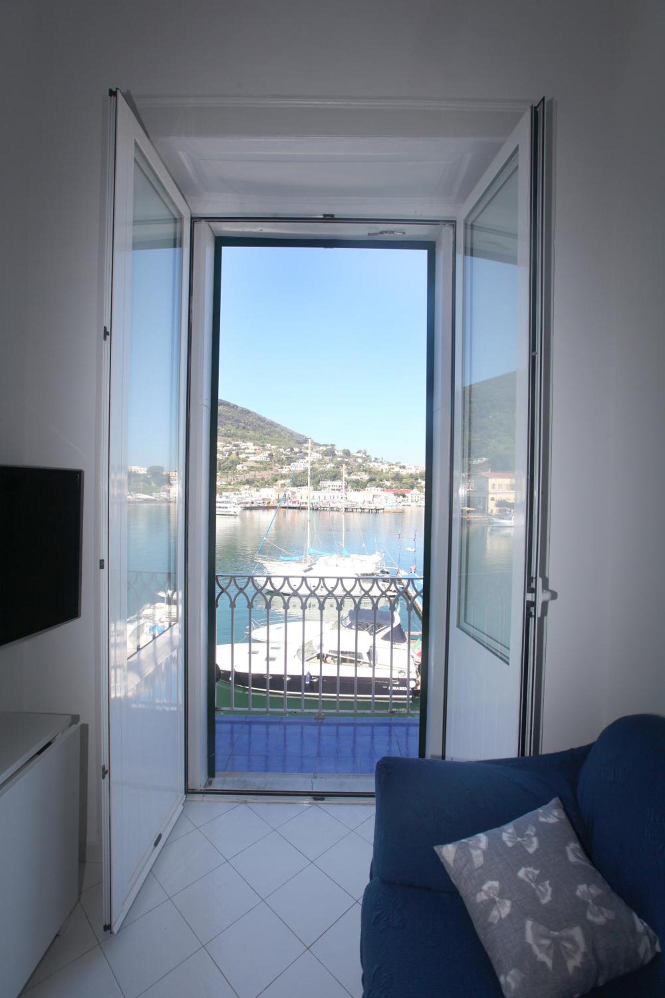 Apartment Rd Ischia
