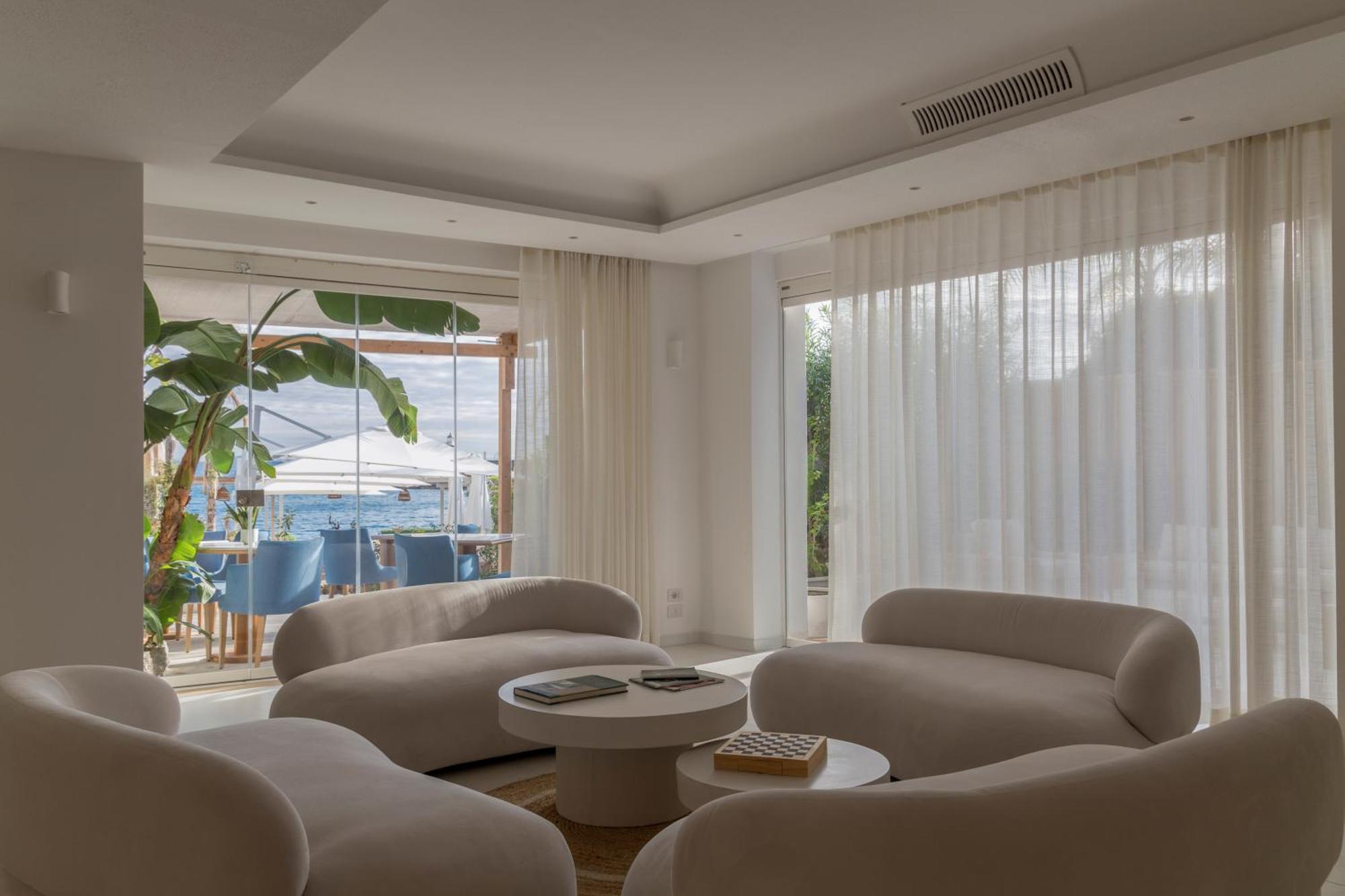 Pagoda Lifestyle Hotel