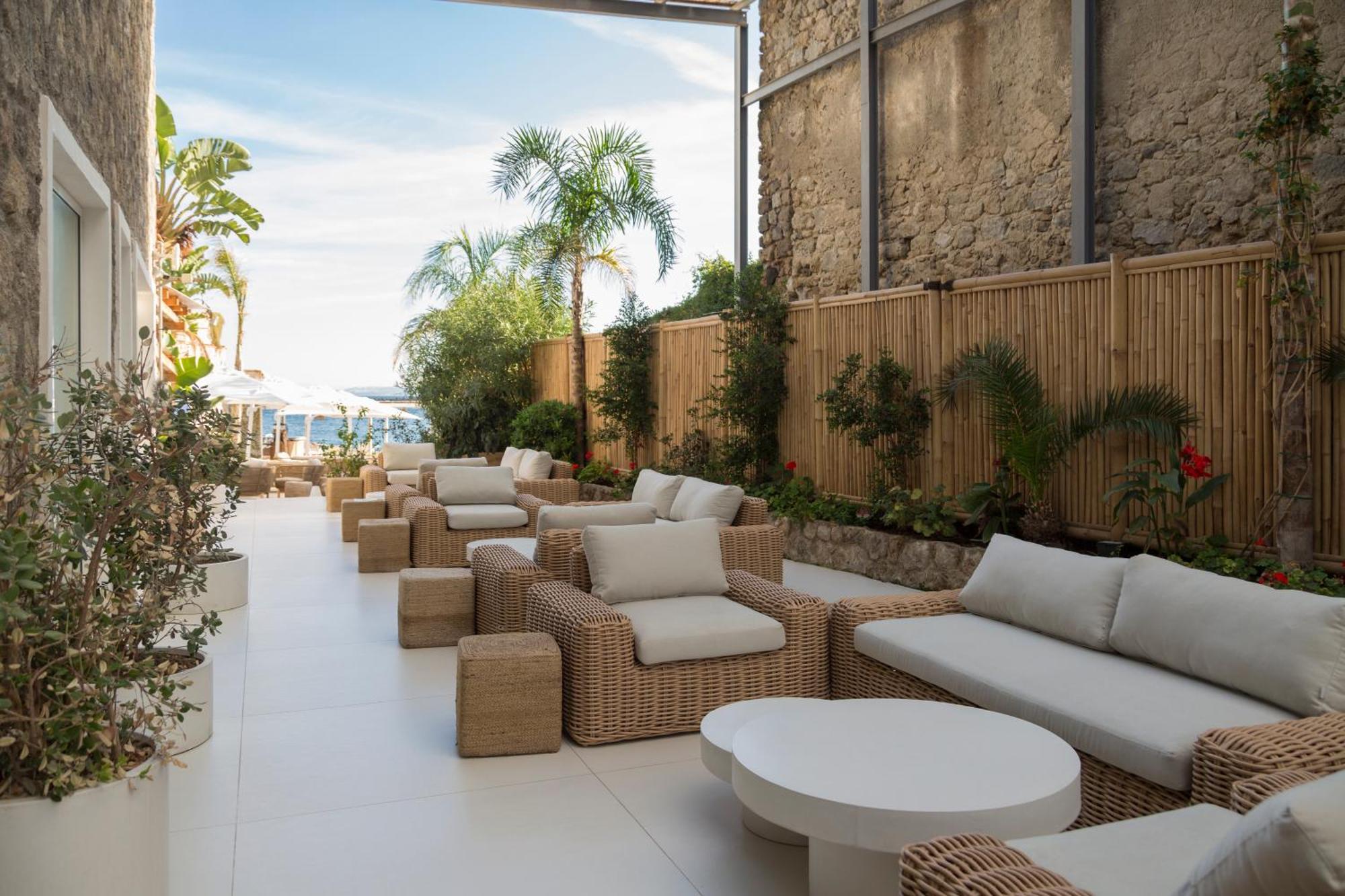 Pagoda Lifestyle Ischia