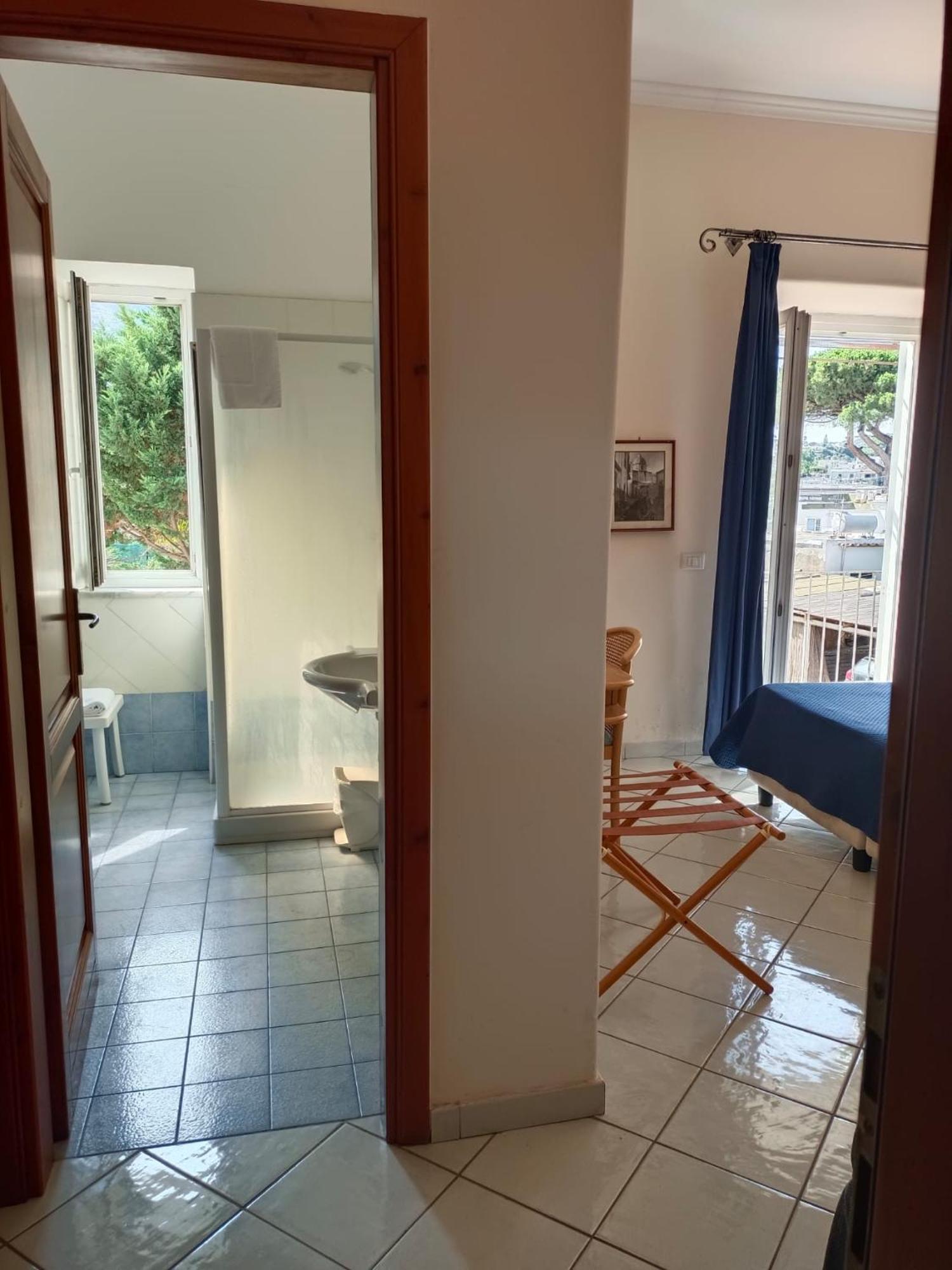 Bed & Breakfast Relais Raffaele By Emilia