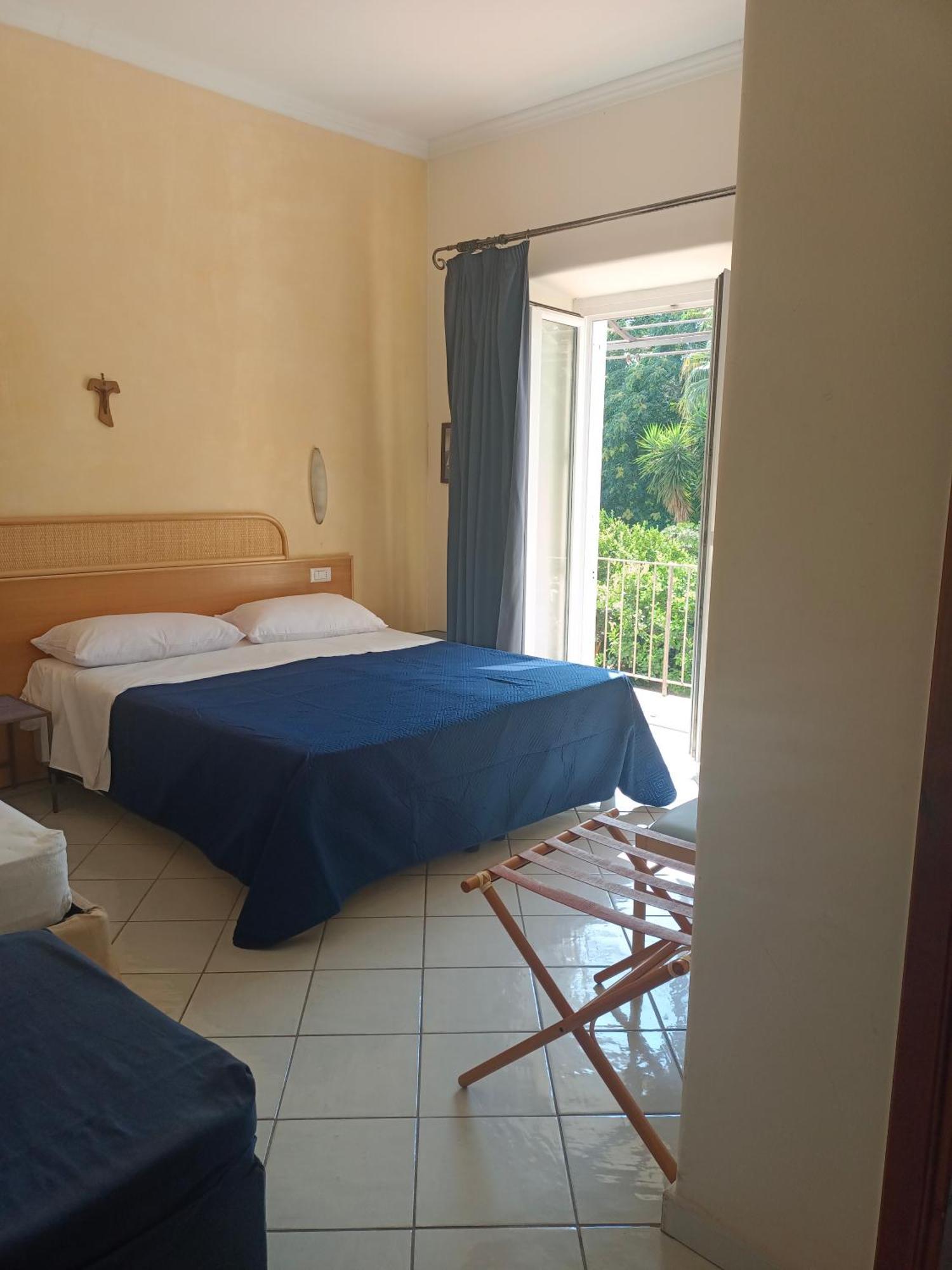 Bed & Breakfast Relais Raffaele By Emilia