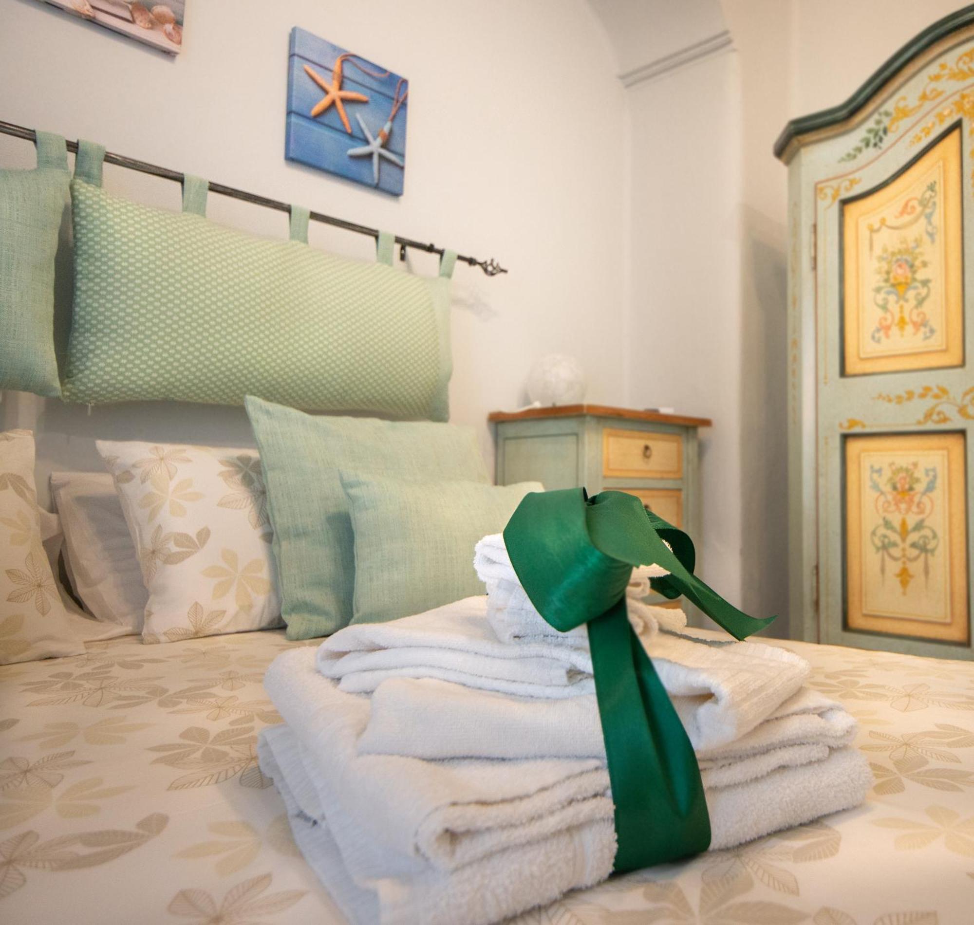 La Finestra Sul Mare Bed & Breakfast Ischia