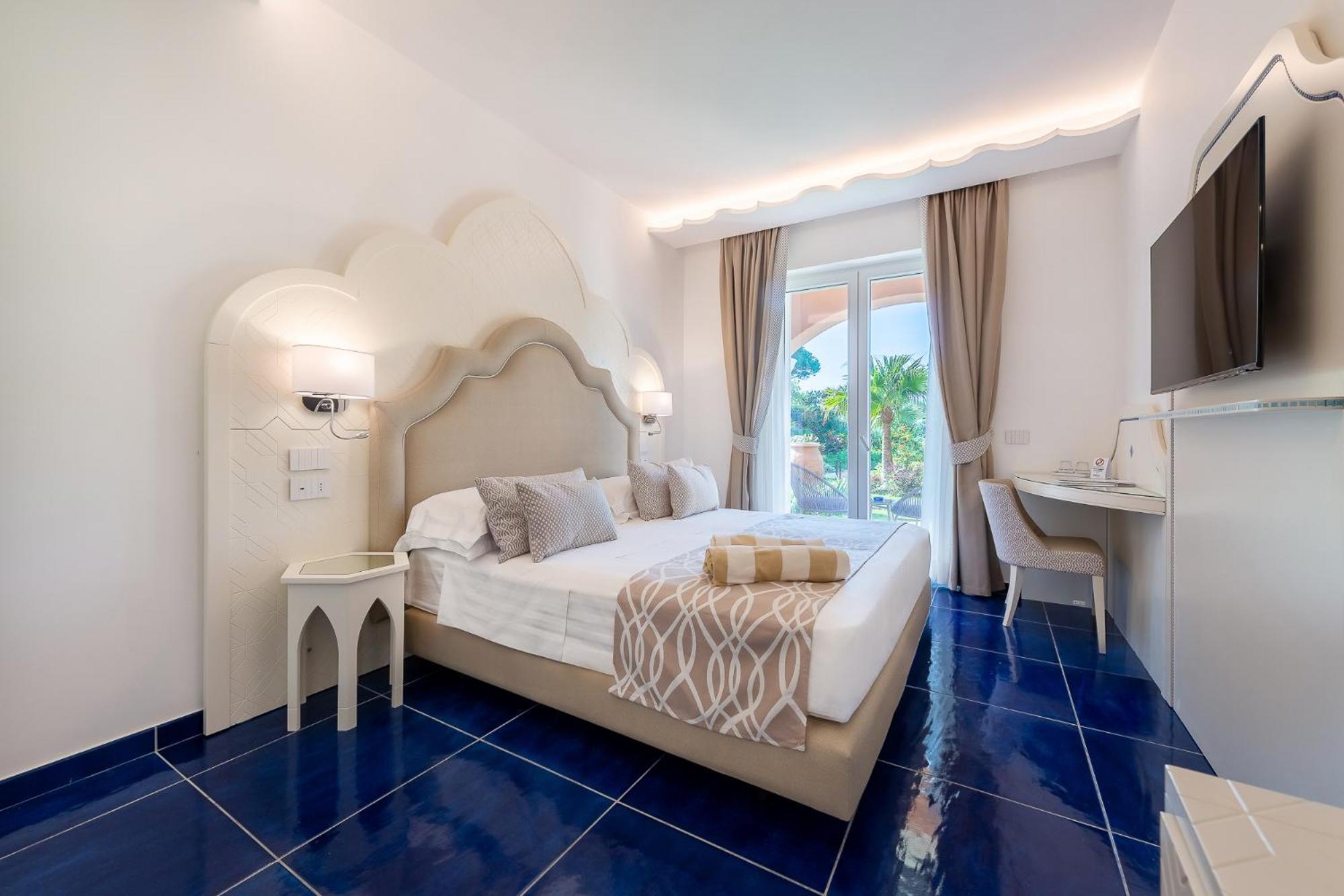 Hotel Corallo Blu De Charme - Sea & Access Ischia