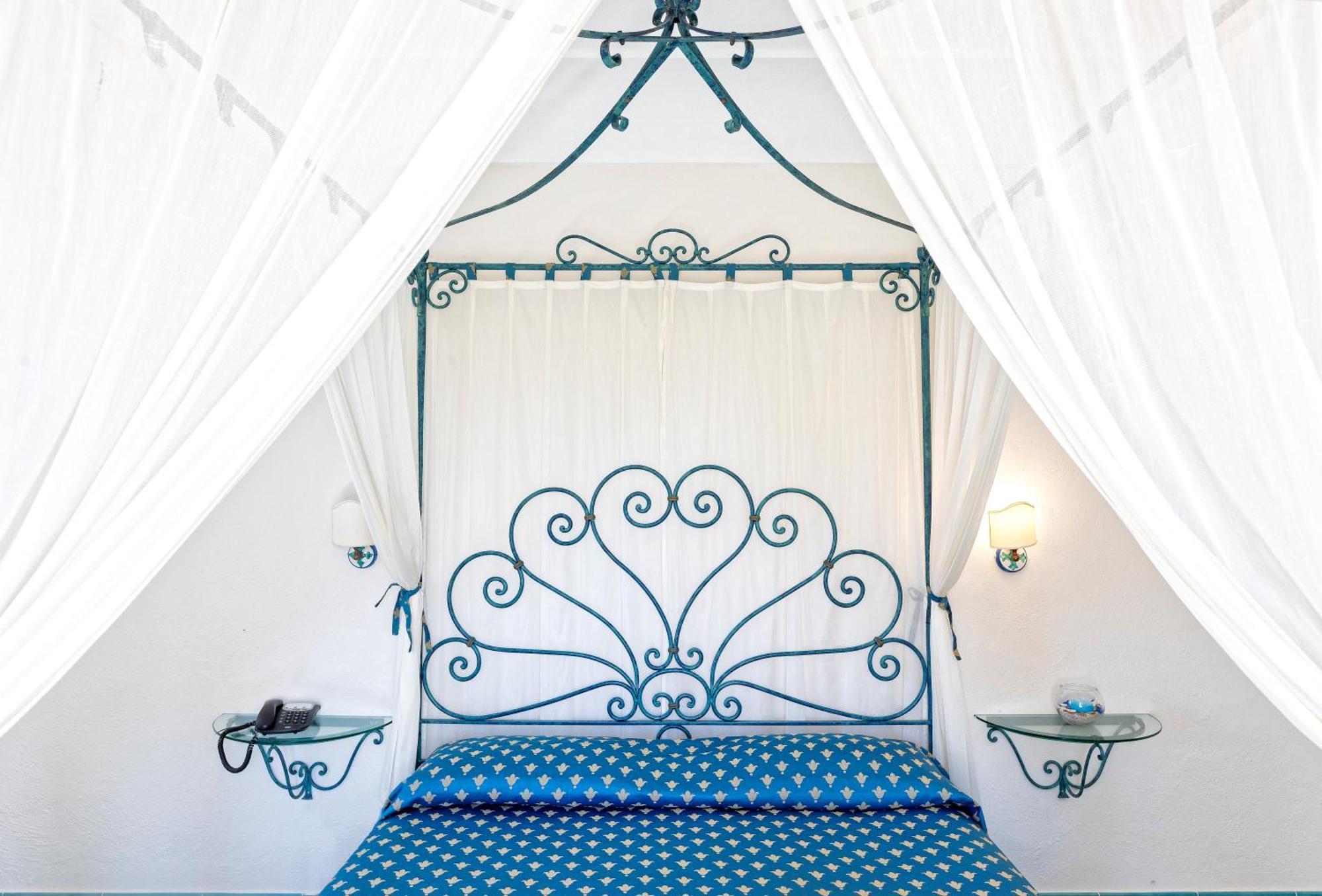 Hotel Corallo Blu De Charme - Sea & Access 4*