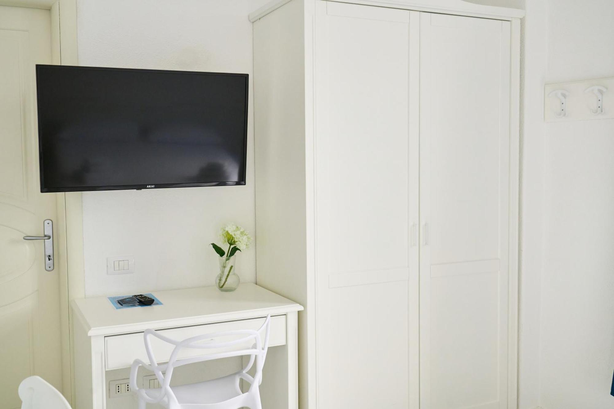Omare Apartment