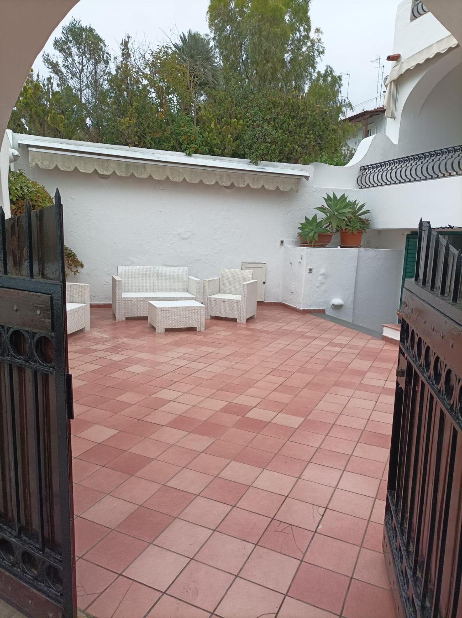 Villa Elegante Al Centro Di Porto *