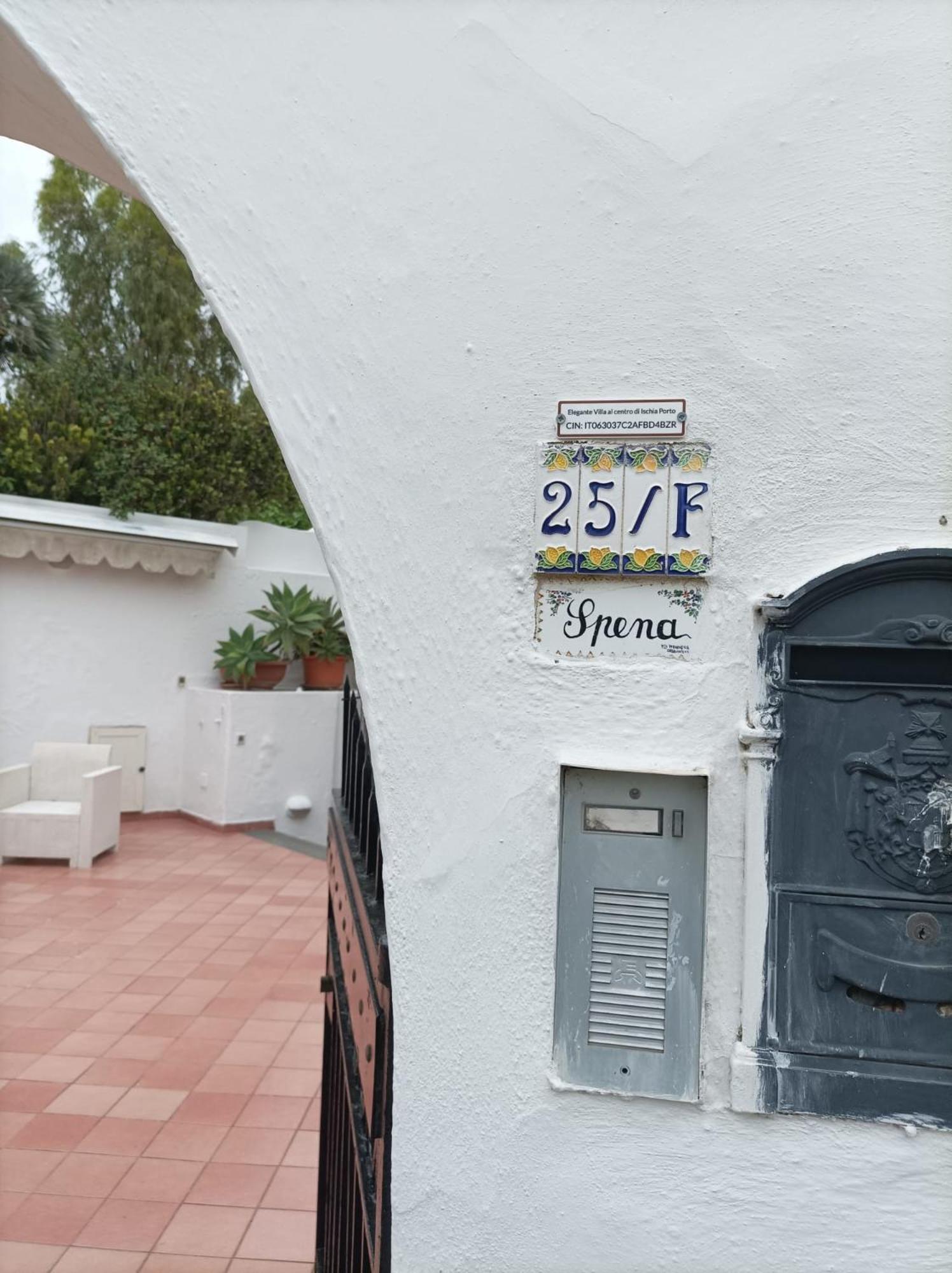 Villa Elegante Al Centro Di Porto Ischia