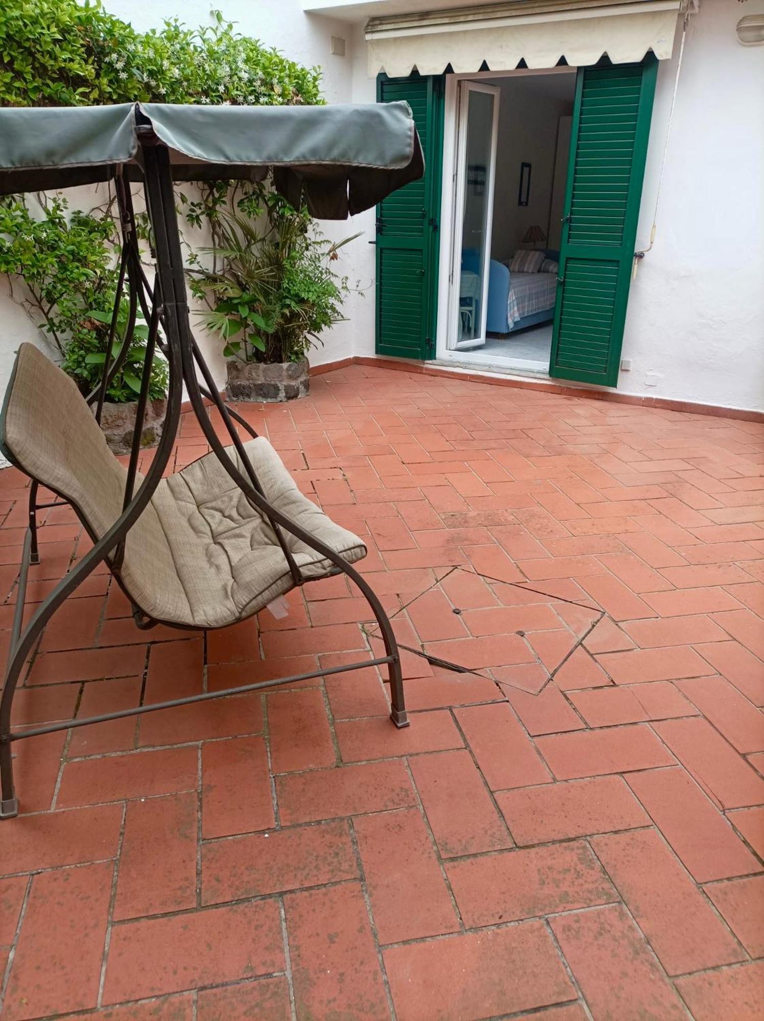 Elegante Al Centro Di Porto Ischia