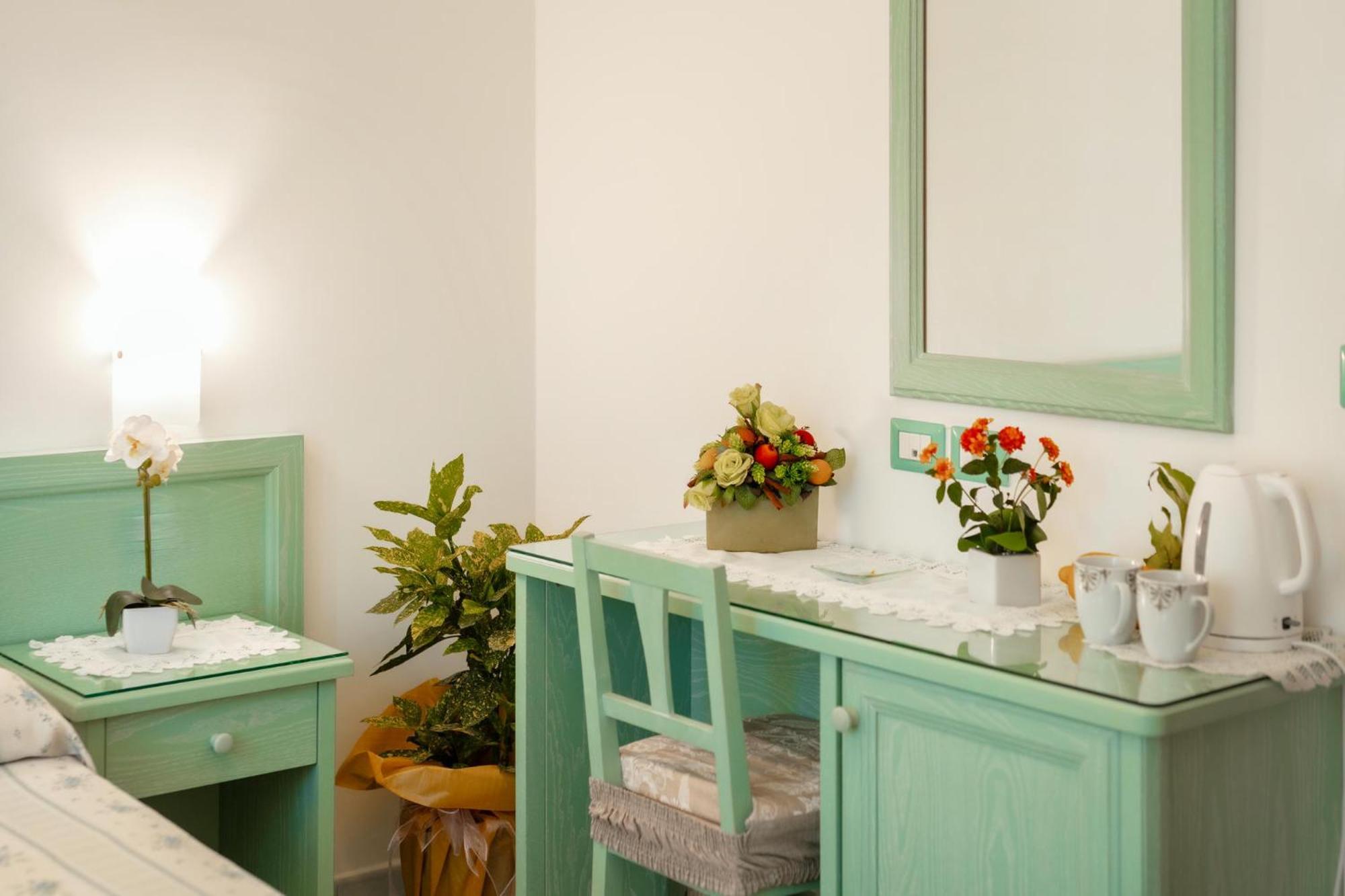 Bed & Breakfast La Vispa Teresa Ischia