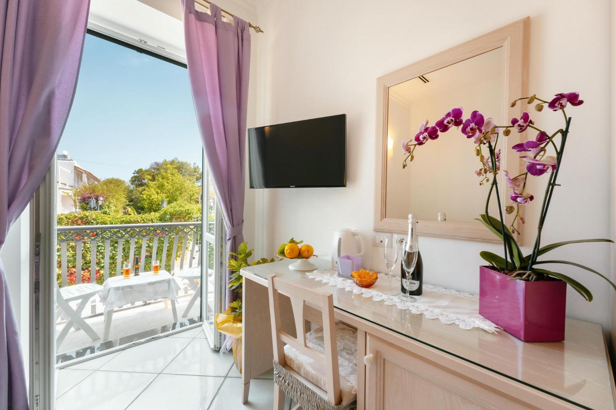 Bed & Breakfast La Vispa Teresa 2*