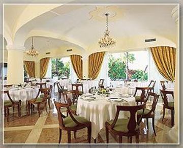 Excelsior Belvedere & Spa 5*
