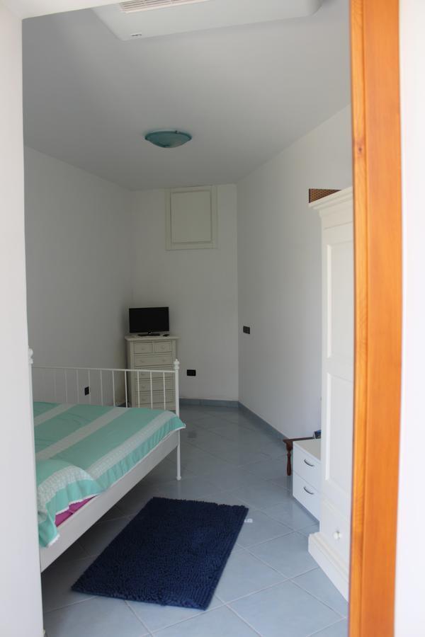 Flora Apartment Ischia
