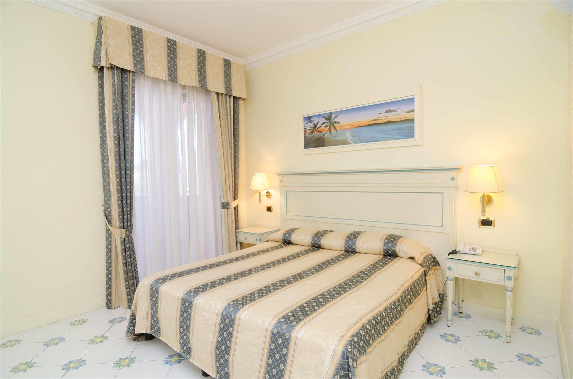 Hotel Flora Wellness & Beauty 3*