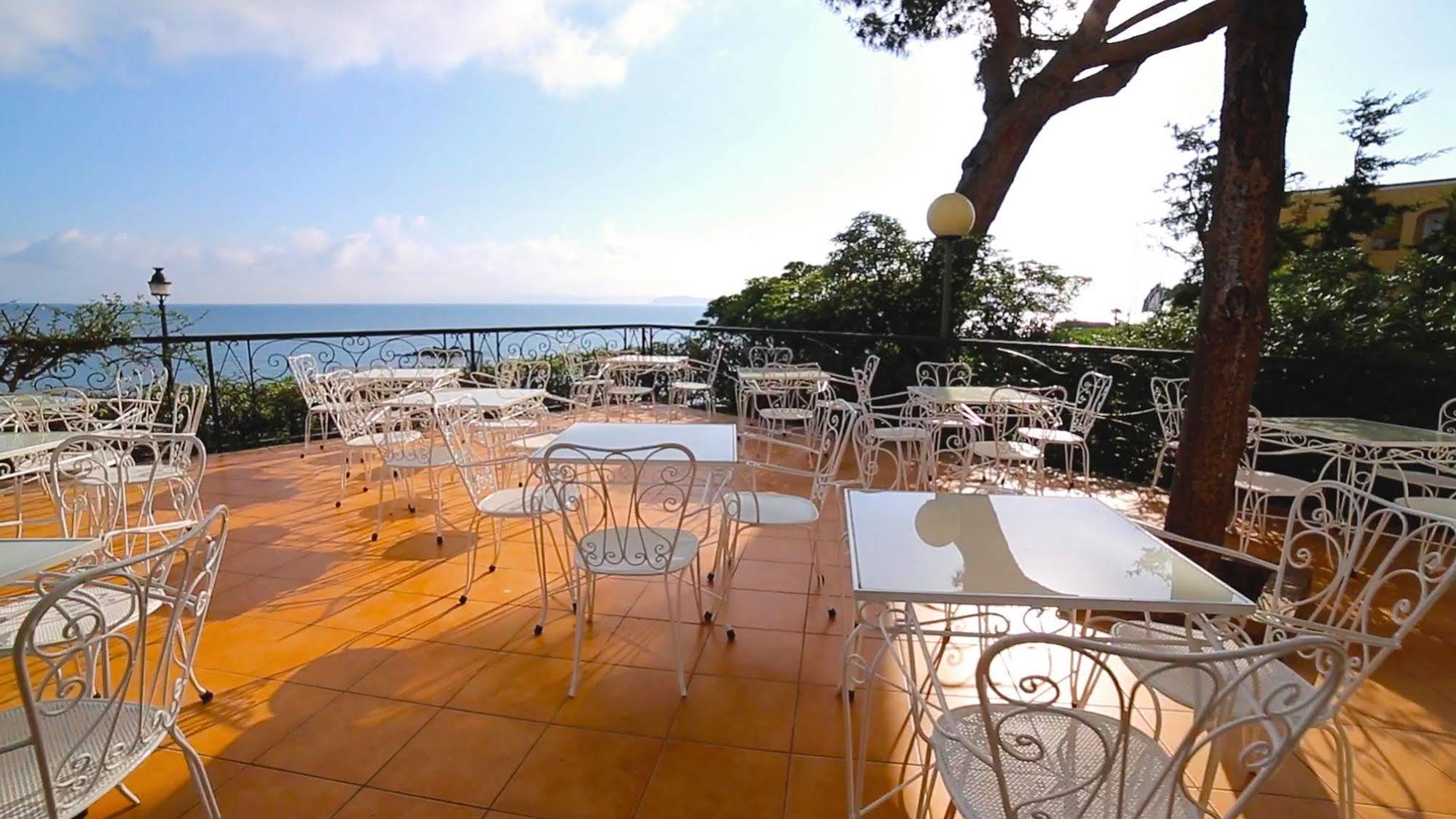 Grand Lido Hotel