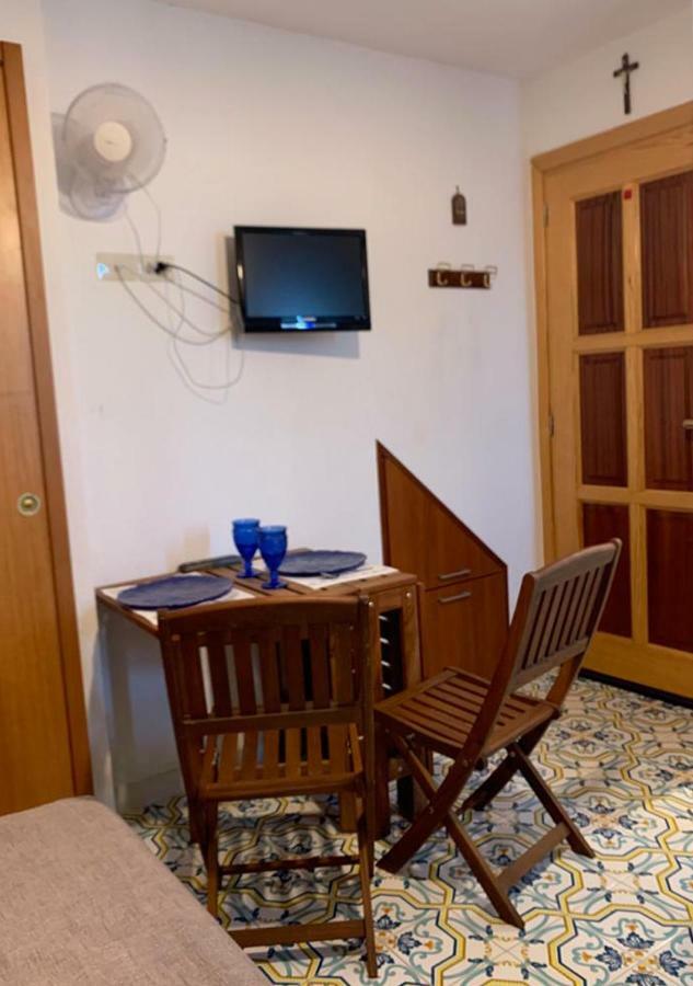 Casetta Aragonese Bed & Breakfast *