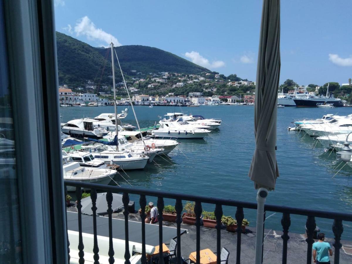 Riva Destra Guest house Ischia