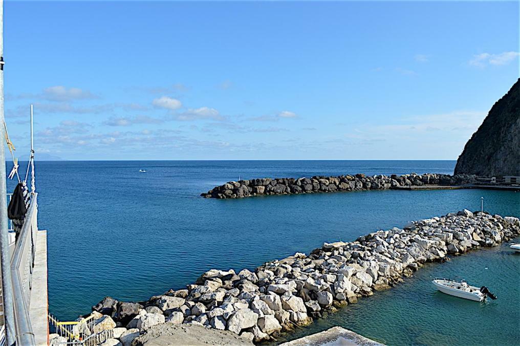 Casa Di Iorio Sant'angelo Apartment Ischia