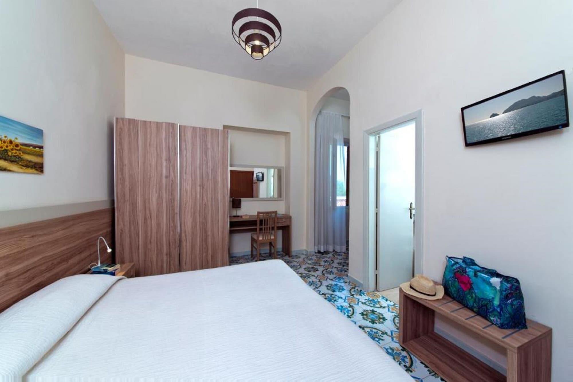 Hotel Casa Di Meglio 3*