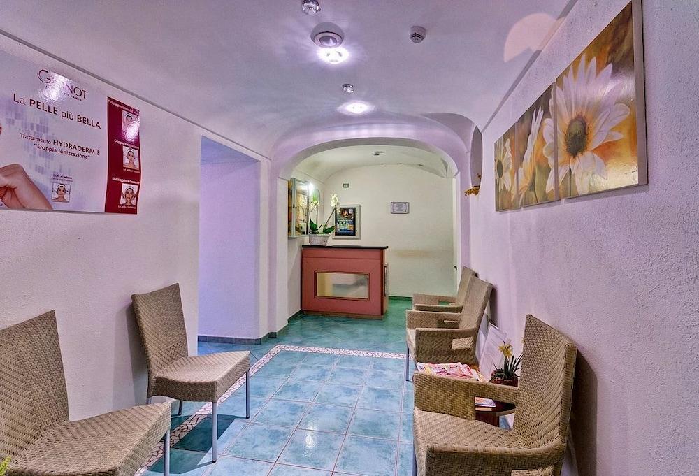 Regina Palace Terme Hotel 4*