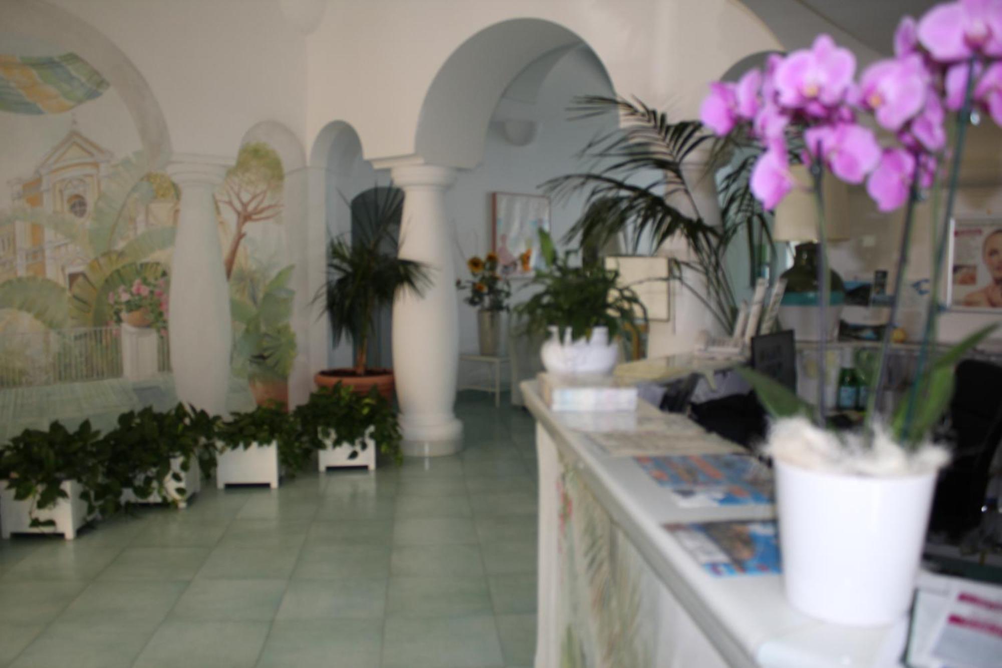 Hotel Floridiana Terme 4*