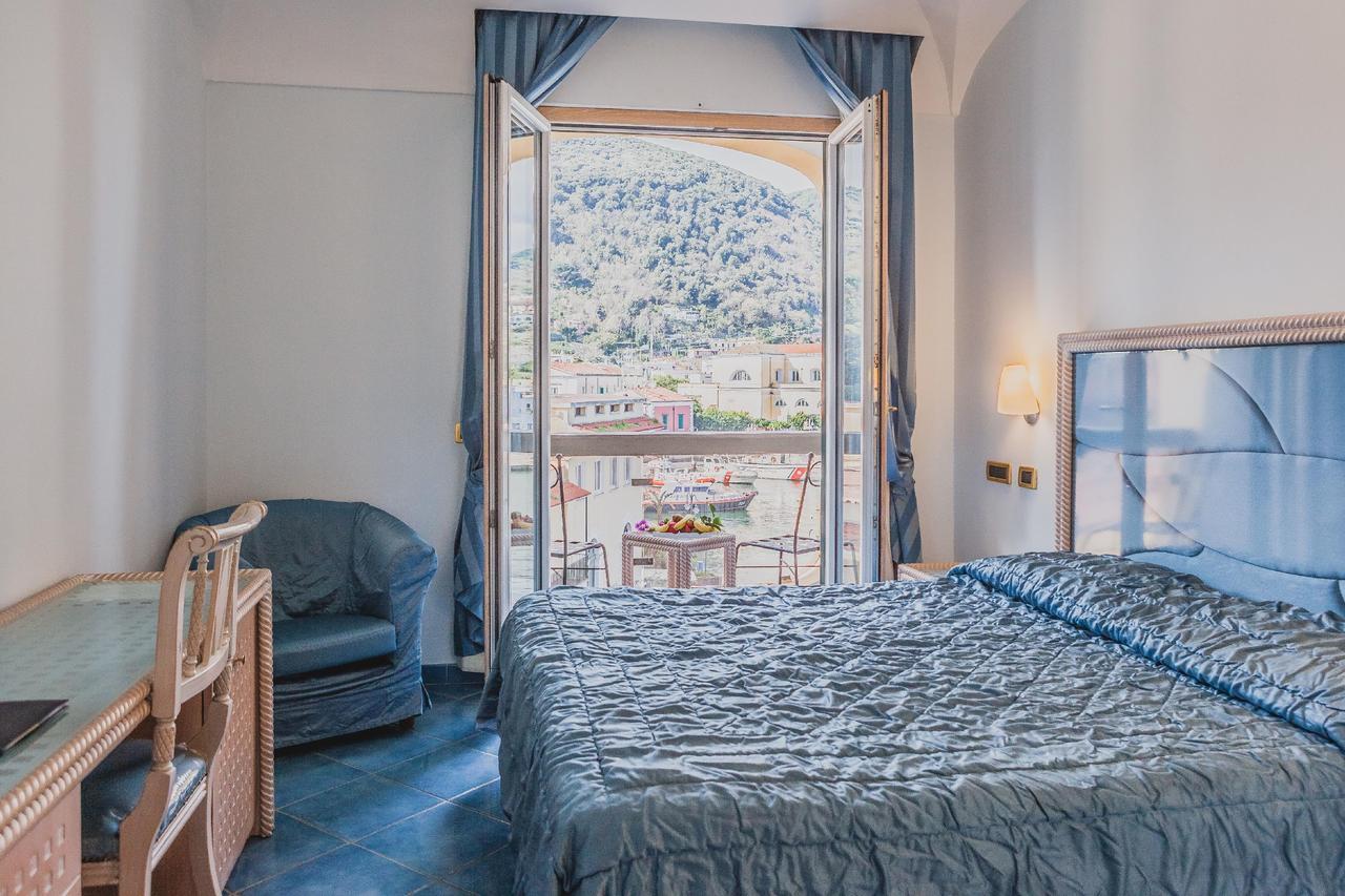 Hotel Aragona Palace & 4*