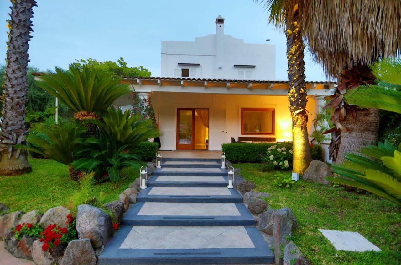 Annalaura * Ischia