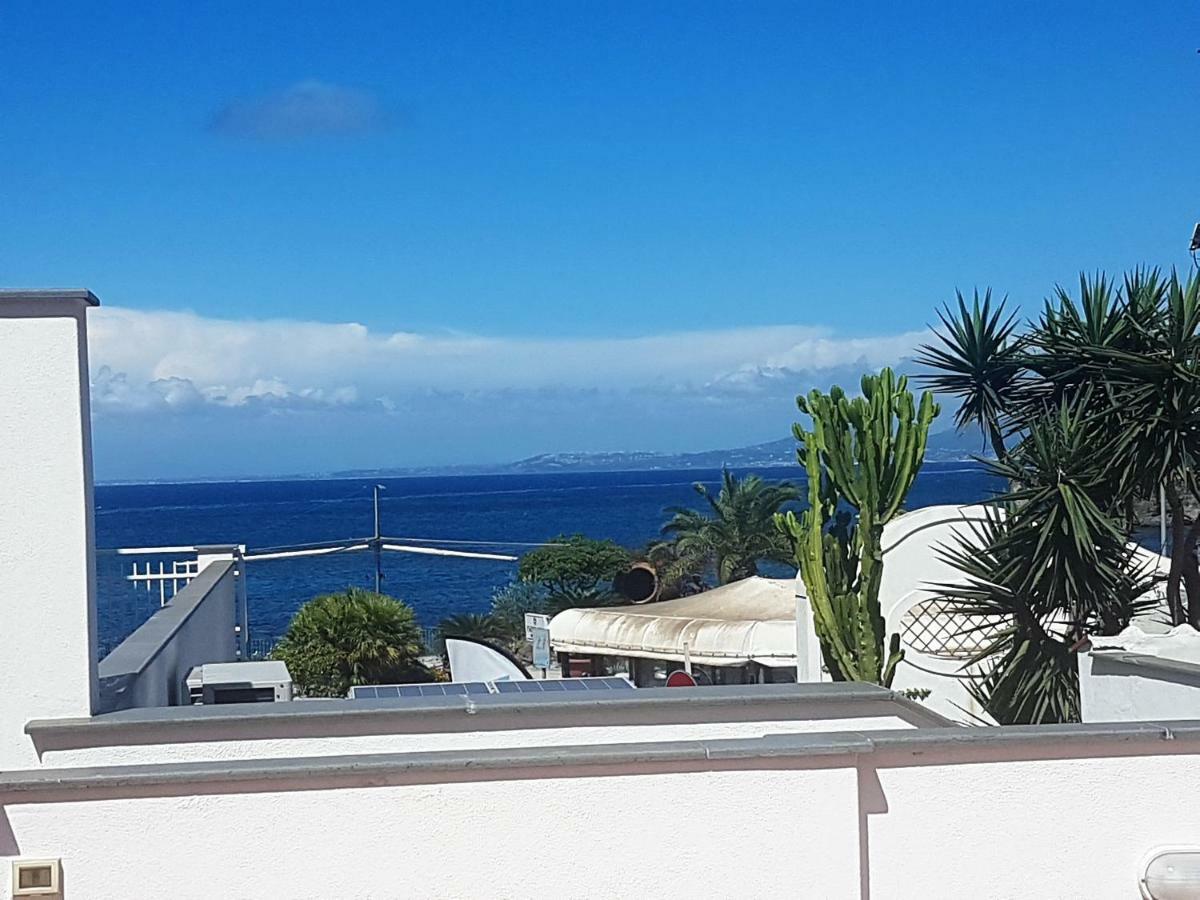 La Terrazza Dell^ippocampo #seaview Apartment Ischia