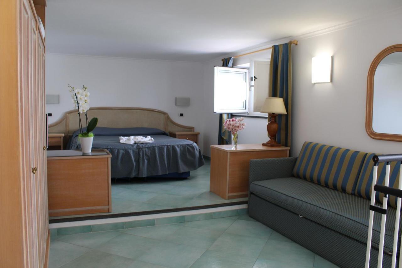 Hotel Floridiana Terme 4*